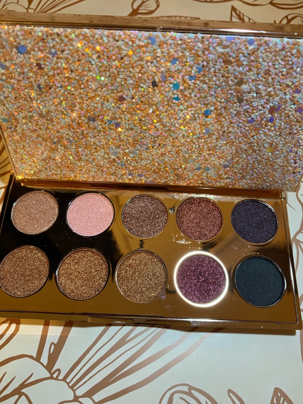 Bella Forever Rose & Brown Shimmer Eyeshadow Palette